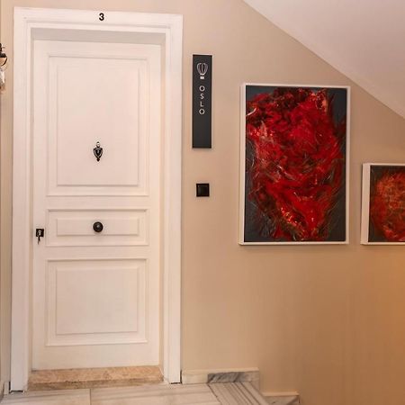 Bguest Pera Suites イスタンブール エクステリア 写真