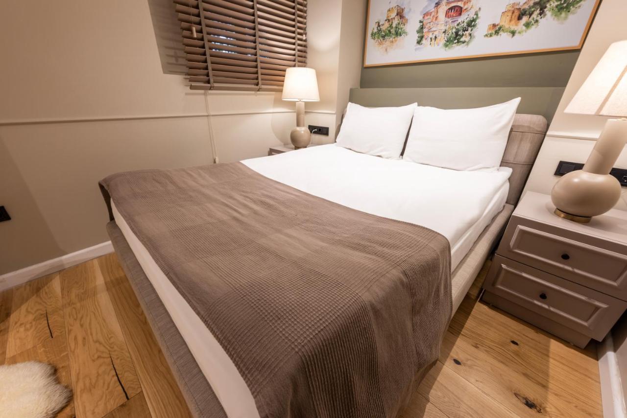 Bguest Pera Suites イスタンブール エクステリア 写真