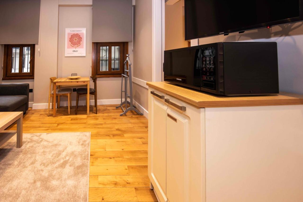 Bguest Pera Suites イスタンブール エクステリア 写真