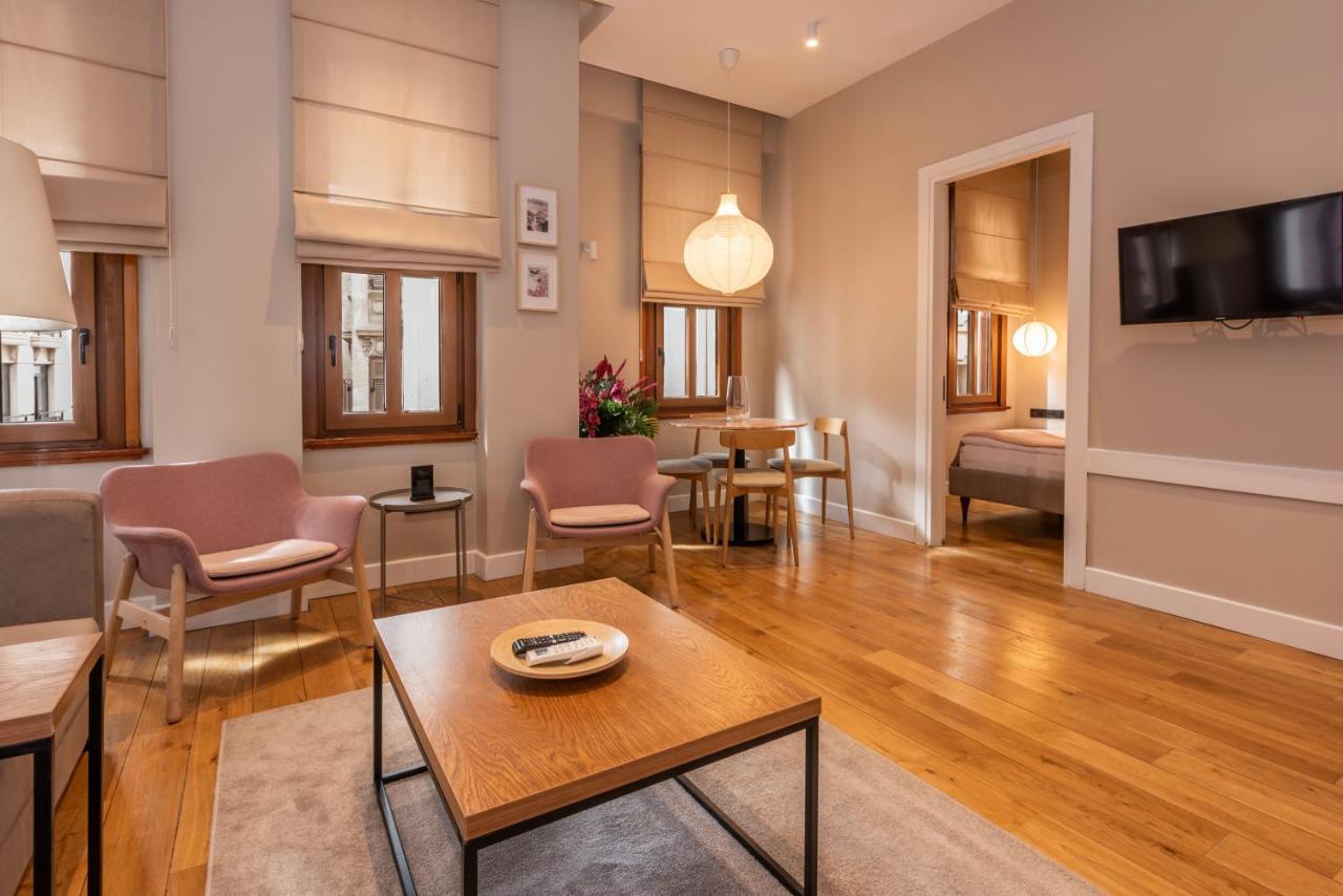 Bguest Pera Suites イスタンブール エクステリア 写真